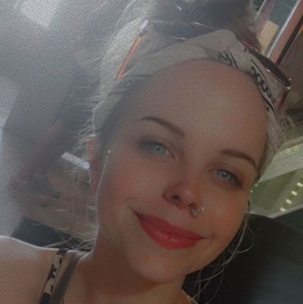 Meet your Posher, Jordyn